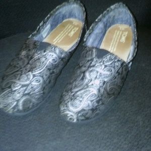 shoes size 5